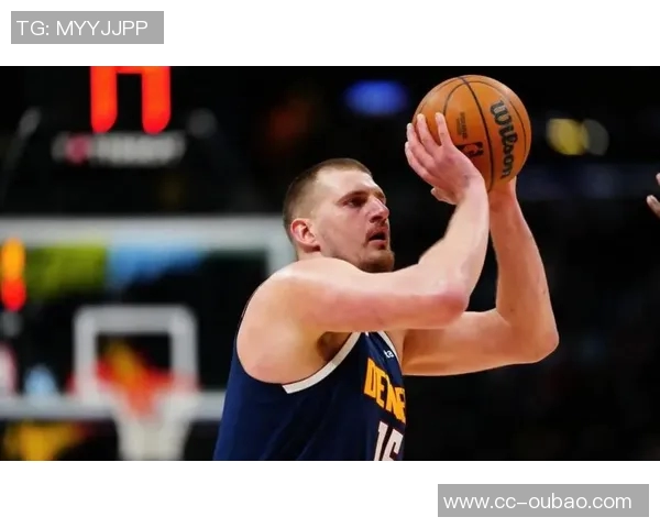 约基奇最后30秒对爱德华兹犯规漏判引发争议裁判报告揭示关键时刻失误