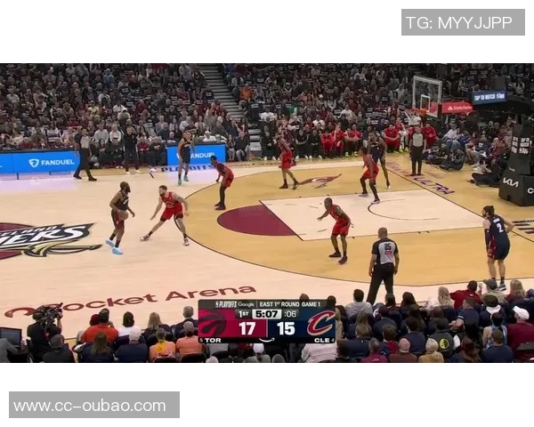 哈登季前赛表现平平场均仅得6分助攻77命中率波动大引发关注